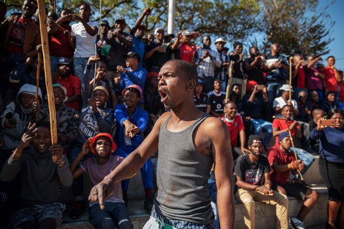 South Africa vows crackdown on xenophobic attacks after five die