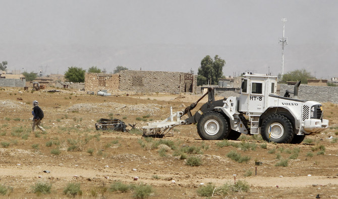 Daesh mines turn Baiji farms into killing  fields