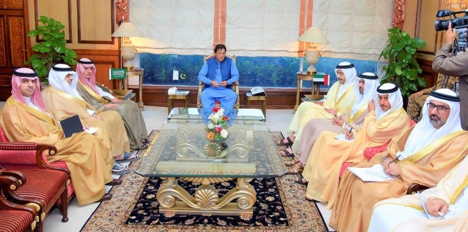KSA, UAE have key role over Kashmir: Imran Khan