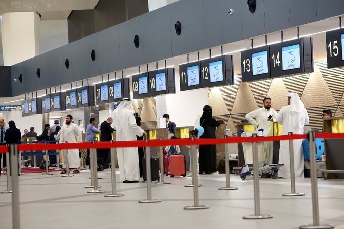 Workers strike at Kuwait airport for better working conditions
