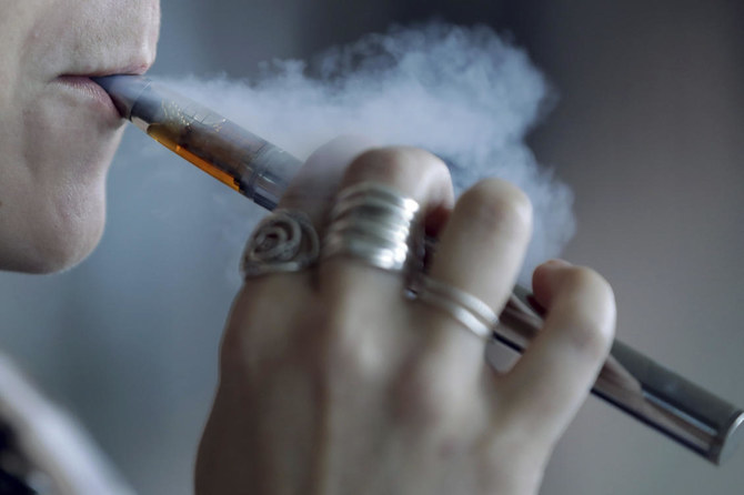 Vaping-related lung transplant performed at Detroit hospital