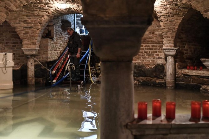 Climate change, corruption blamed for Venice flood devastation