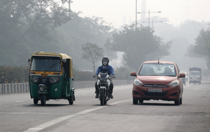 Schools closed in New Delhi as air quality dips further