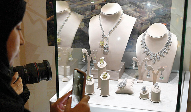 Grand jewelry display dazzles at Riyadh Season expo