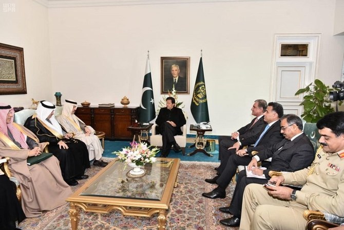 Saudi foreign minister meets Pakistani PM 