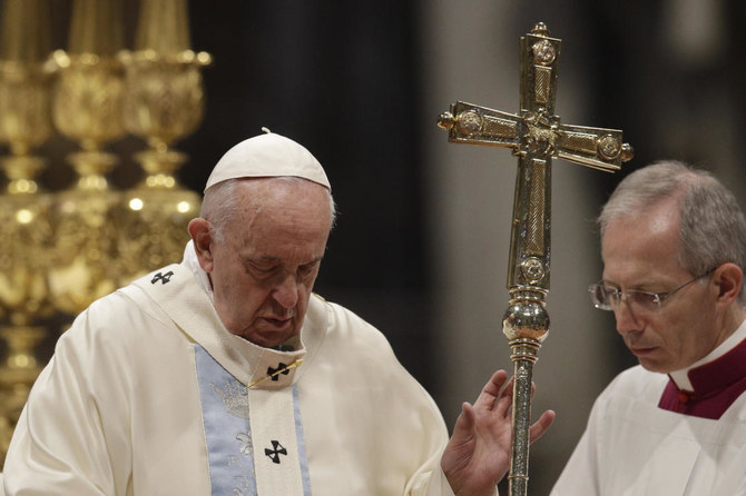 You can’t touch this: Pope Francis says sorry for slapping devotee