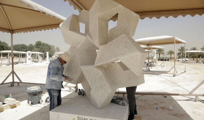 20 sculptors to take part in 2nd Tuwaiq symposium in Riyadh
