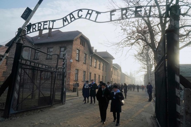 Auschwitz survivors warn of rising anti-Semitism 75 years on
