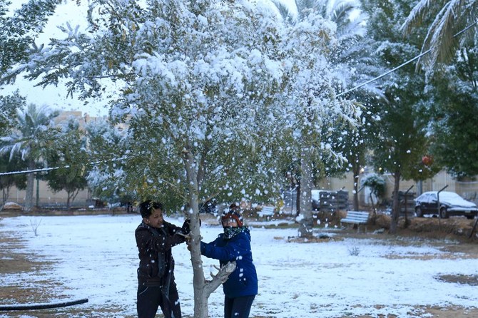 Rare snowfall carpets Baghdad and other Iraqi cities