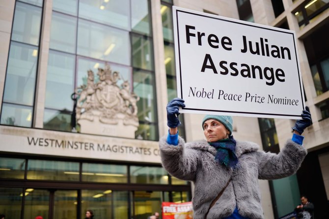 Britain starts hearing US case for extraditing WikiLeaks founder Assange