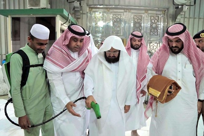 Anti-coronavirus measures intensified at Two Holy Mosques