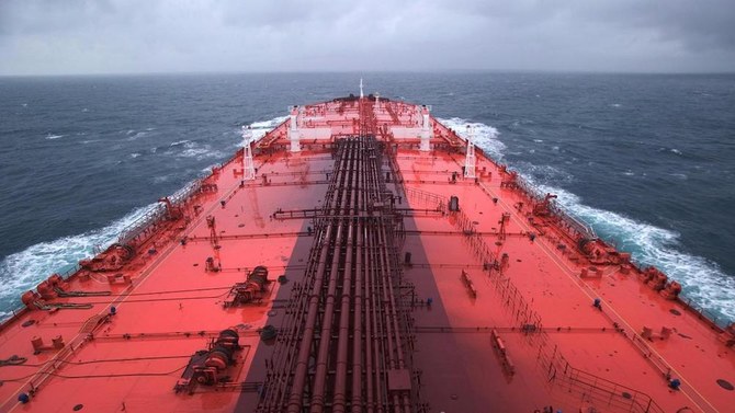 Risk of environmental disaster as Safer tanker decays in Yemen