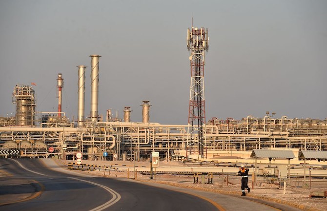 Saudi Arabia oil exports to hit 10.6m barrels