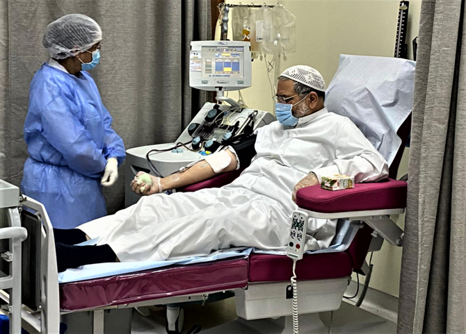 Kuwait blood bank produces artificial plasma to fight COVID-19