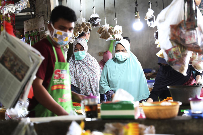 Indonesia reports 219 new coronavirus cases, total 3,512