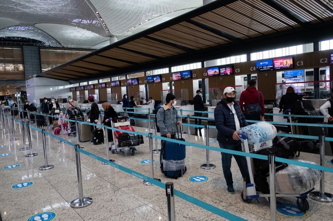 Turkey restarts international flights, lifts some coronavirus travel measures