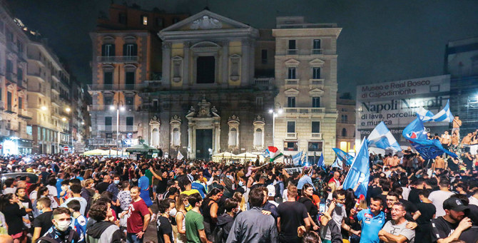 Napoli fans swarm onto streets to celebrate Italian Cup win