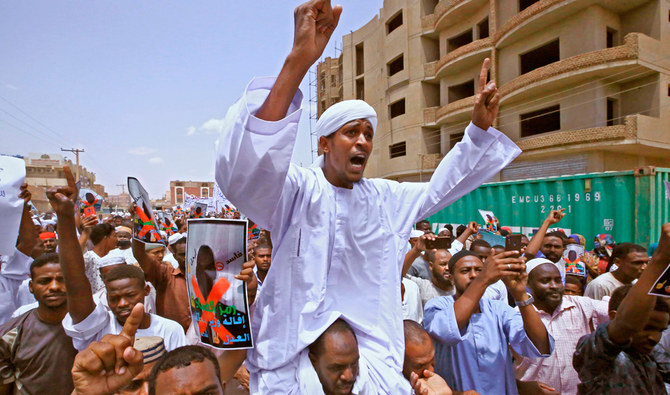 Dozens protest against Sudan reforms 