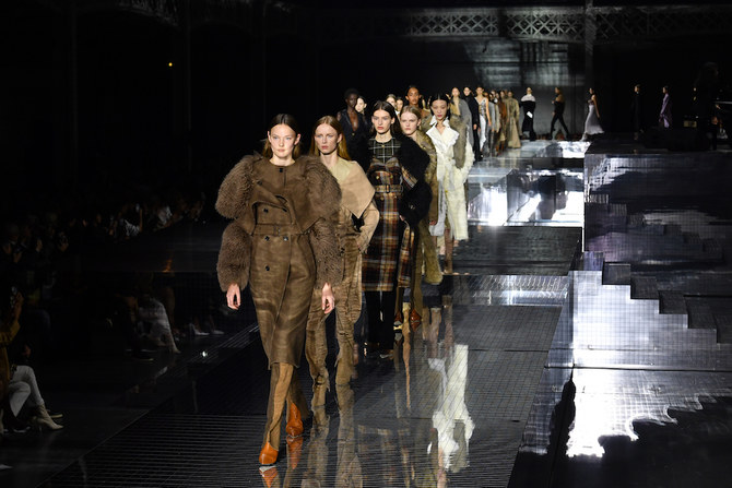 Catwalk shows to return for London Fashion Week