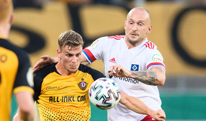 Hamburg defender Leistner to miss 3 games for assaulting fan
