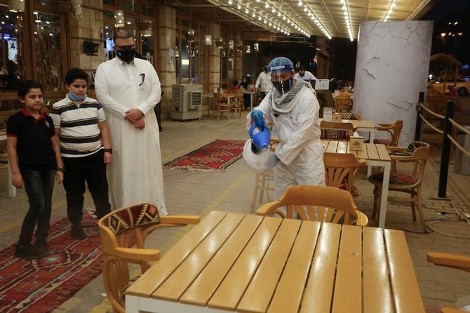 Saudi Arabia confirms 25 coronavirus deaths, 477 new cases