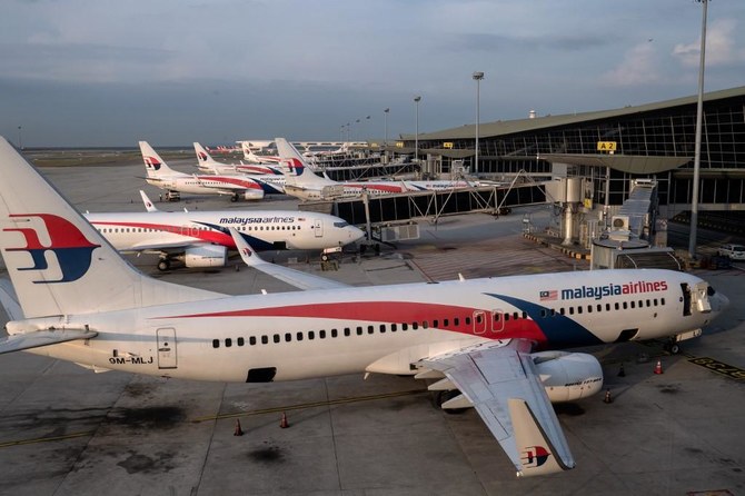 Malaysia Airlines restructuring talks prolonged, CEO tells staff