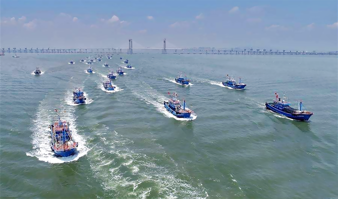 Fishermen not taking bait as Chinese boats line up in Karachi