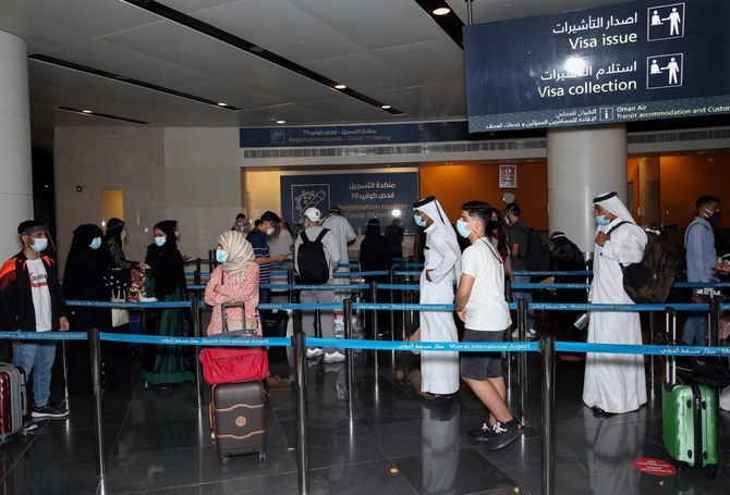 Number of expats continues to decrease in Oman
