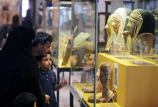Egypt demands Italy hands over ex-diplomats who smuggled antiquities