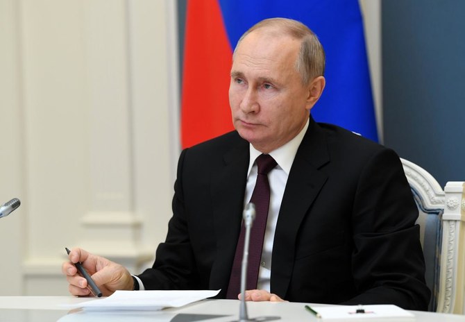 Putin signs bill giving presidents lifetime immunity