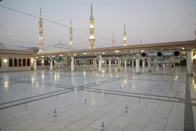 Roof of Prophet’s Mosque in Madinah reopens to worshippers