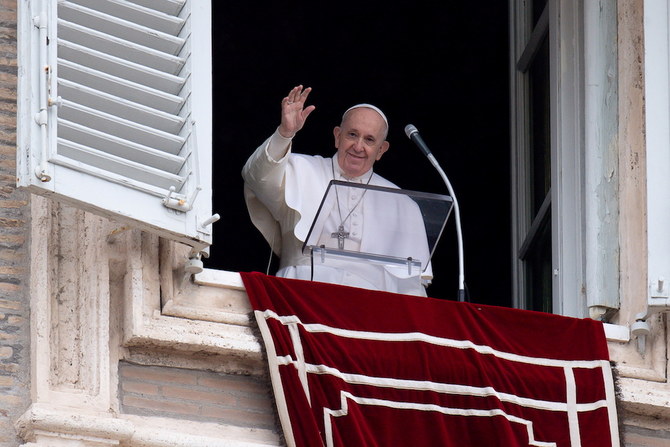 Pope calls for end to Syrian war