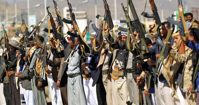 Houthis step up attacks on Marib despite resistance, condemnation