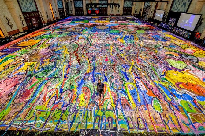  Dubai-based painter Sacha Jafri sets world record for ‘The Largest Art Canvas’