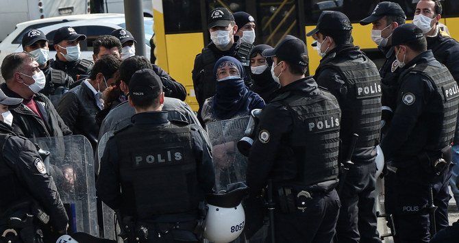 Turkey stages mass arrests in PKK crackdown