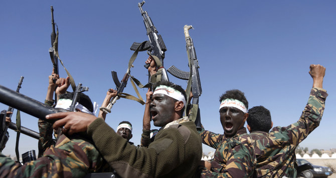 Houthi offensive on Marib threatens prisoner swap talks, says government minister 