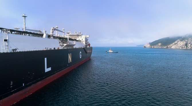 Qatar targets first place in LNG production for next 2 decades