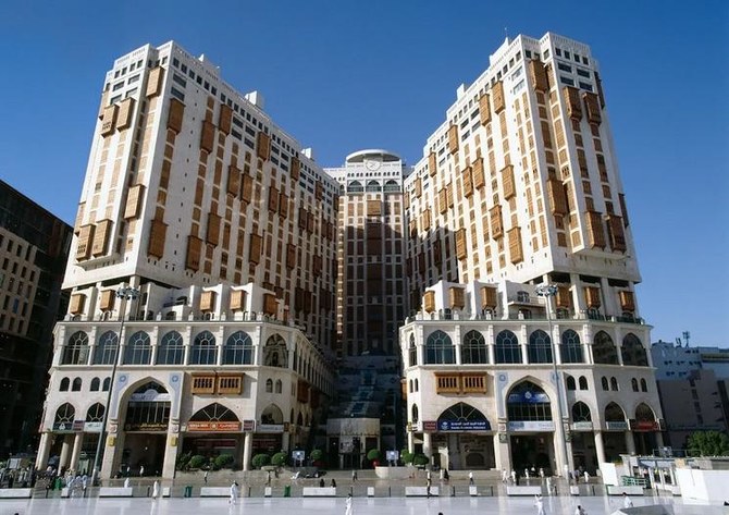 Makkah landmark hotel developer swings to loss after pilgrim numbers plummet