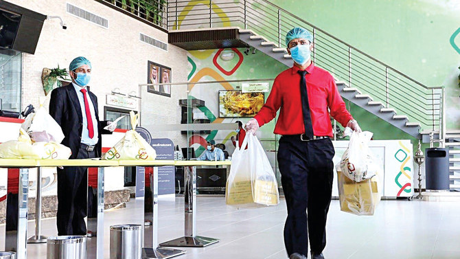Saudi Arabia says restaurant, salon and barbershop workers must be vaccinated