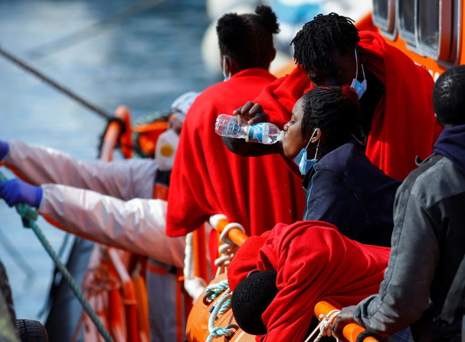 Spanish police investigating migrant boat deaths detain five