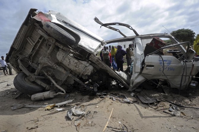 15 killed as minibus hits landmine in Somalia: Official