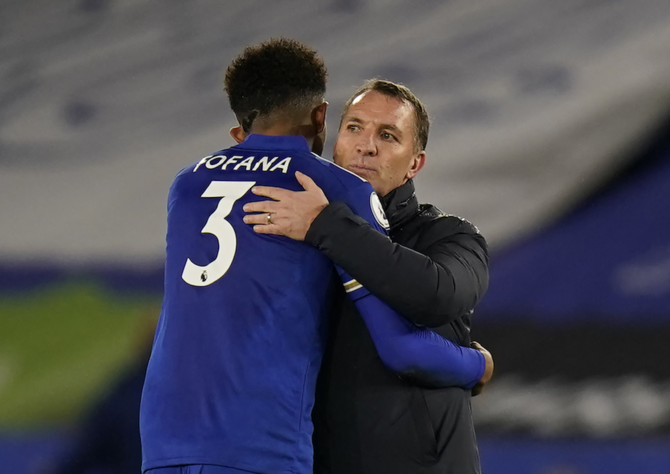 Leicester City manager Brendan Rodgers (R) has been praised for his player management after substituting Wesley Fofana so the player could break his fast. (AFP/File Photo)