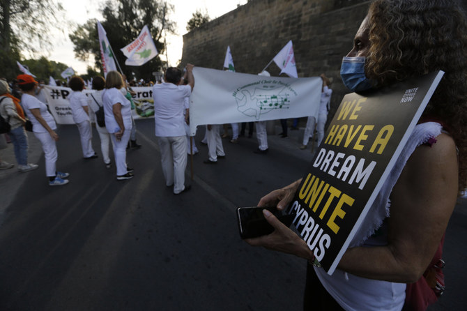 ‘Common ground’ at premium as Cyprus rivals head to Geneva