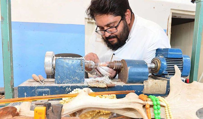 Saudi craftsmen: Keeping ages-old tradition alive with modern tools
