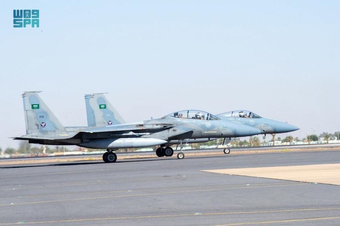 The Royal Saudi Air Force and Greek air force began joint defense exercises “Falcon Eye 2” at the King Faisal Airbase. (SPA)