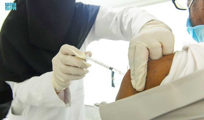 Vulnerable groups must get COVID-19 vaccine: Saudi health ministry