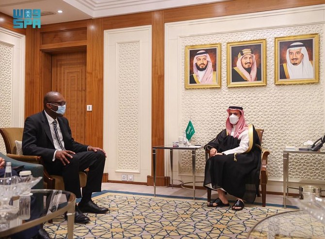 Saudi Arabia’s Foreign Minister Prince Faisal bin Farhan holds talks with UK Business Secretary Kwasi Kwarteng in Riyadh. (SPA)