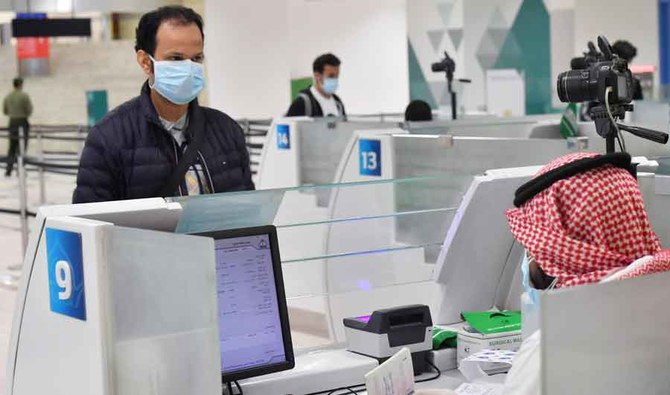 Saudi Arabia to extend visas of expats in countries facing travel ban until July 31