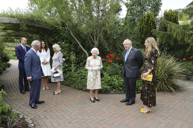 Britain’s Queen Elizabeth hosts Biden at G7 reception