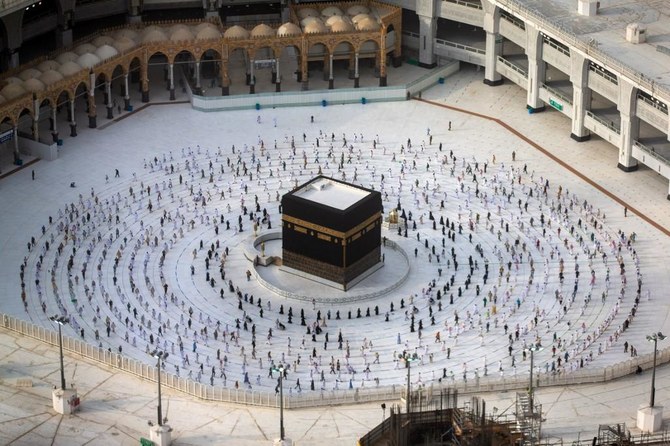 Saudi Hajj ministry warns against using fake registration links
